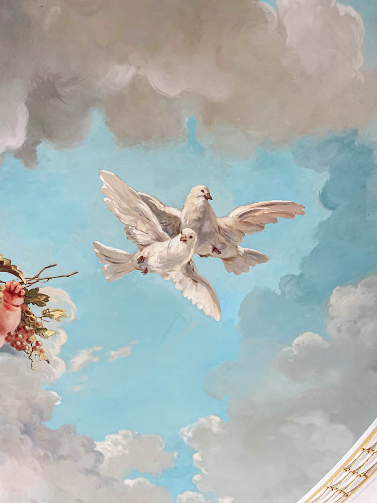 Charlotte Residence — mural & fresco by Kim Delaney, Delaney Fine Finishes