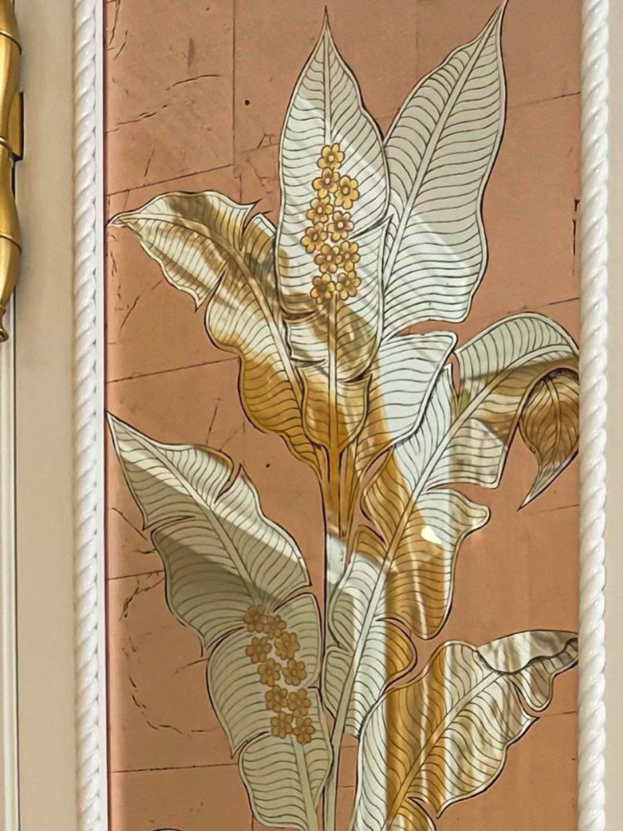 Verre Églomisé — reverse-gilded glass by Kim Delaney, Delaney Fine Finishes